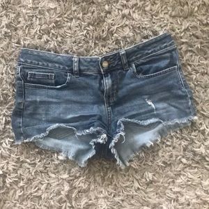 Victoria’s Secret “ Pink” denim shorts. Sz 4 EUC